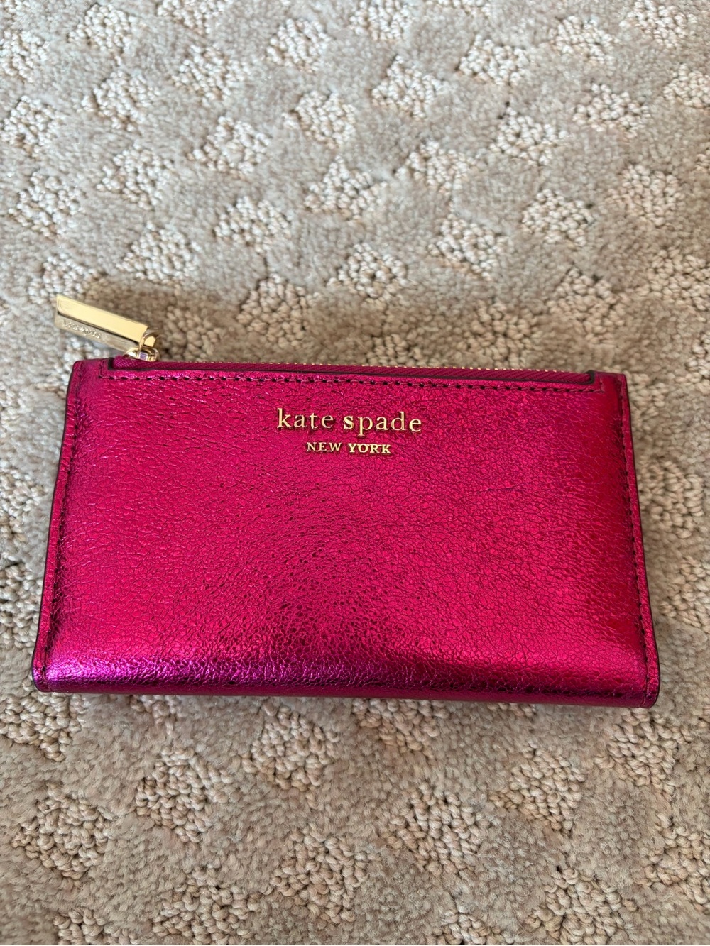 kate spade Metallic Fuchsia Zip Card Holder